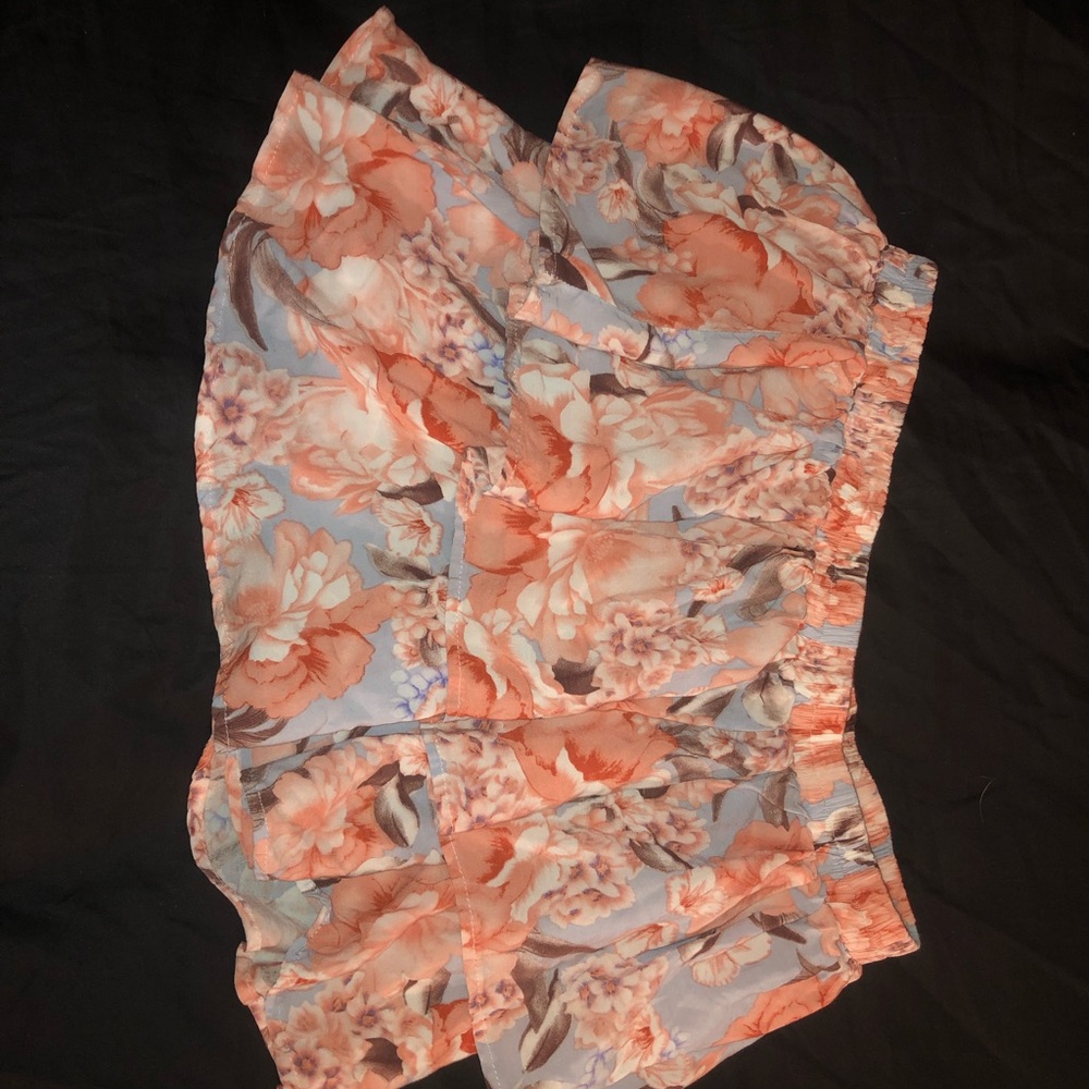 Off the shoulder floral crop top